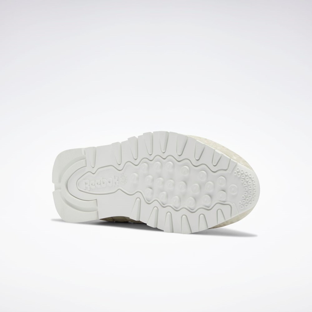 Reebok Classic Leather Shoes Alabaster / Chalk / Quartz Glow | 92FLYRNOQ