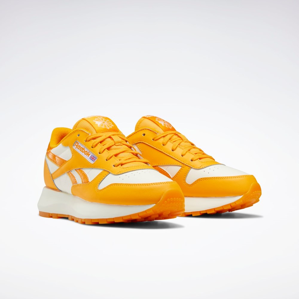Reebok Popsicle Classic Leather SP Shoes Semi Fire Spark / Chalk / Semi Fire Spark | 49IRWYOJK