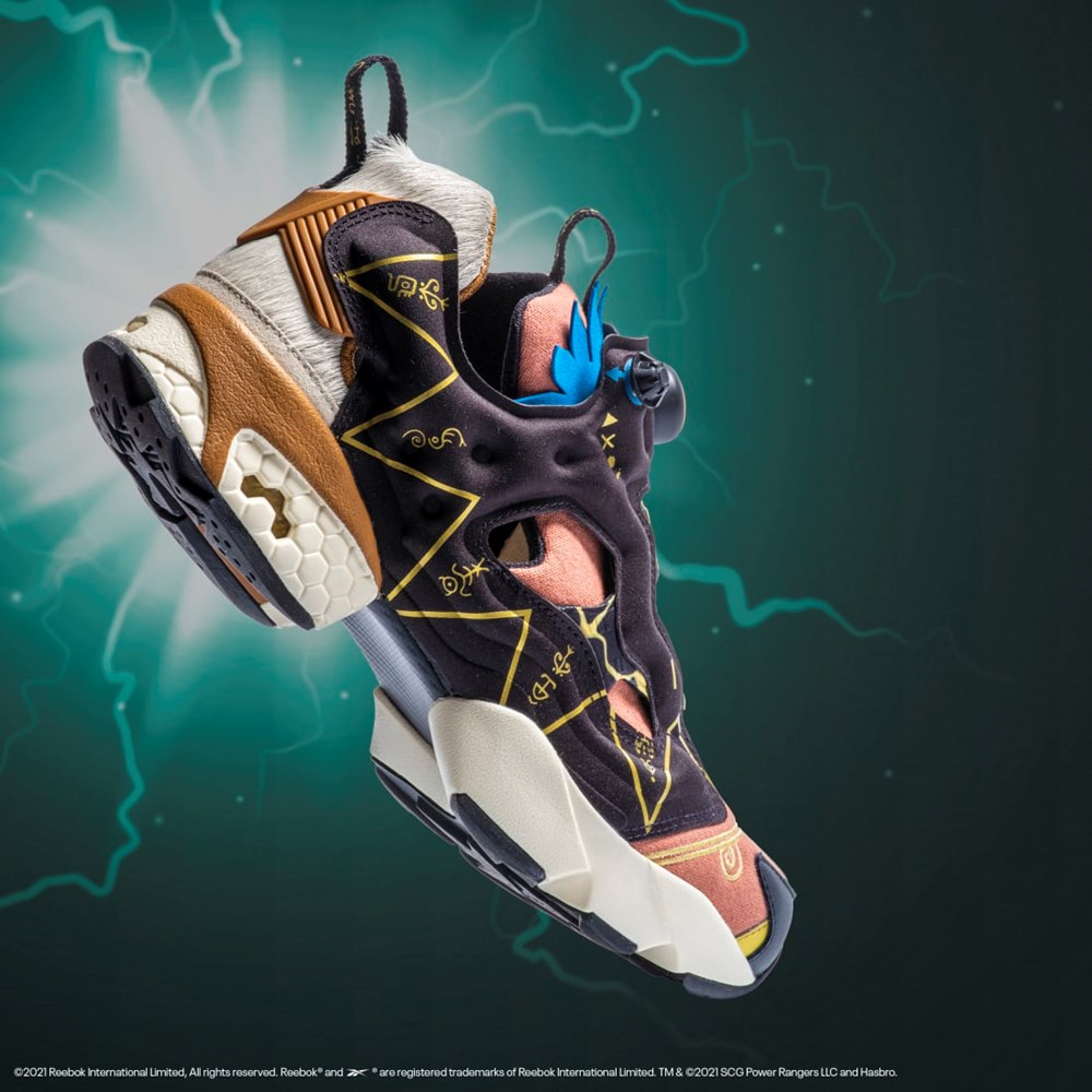 Reebok Power Rangers Instapump Fury 94 Shoes Negras Doradas | 41HKGQONP